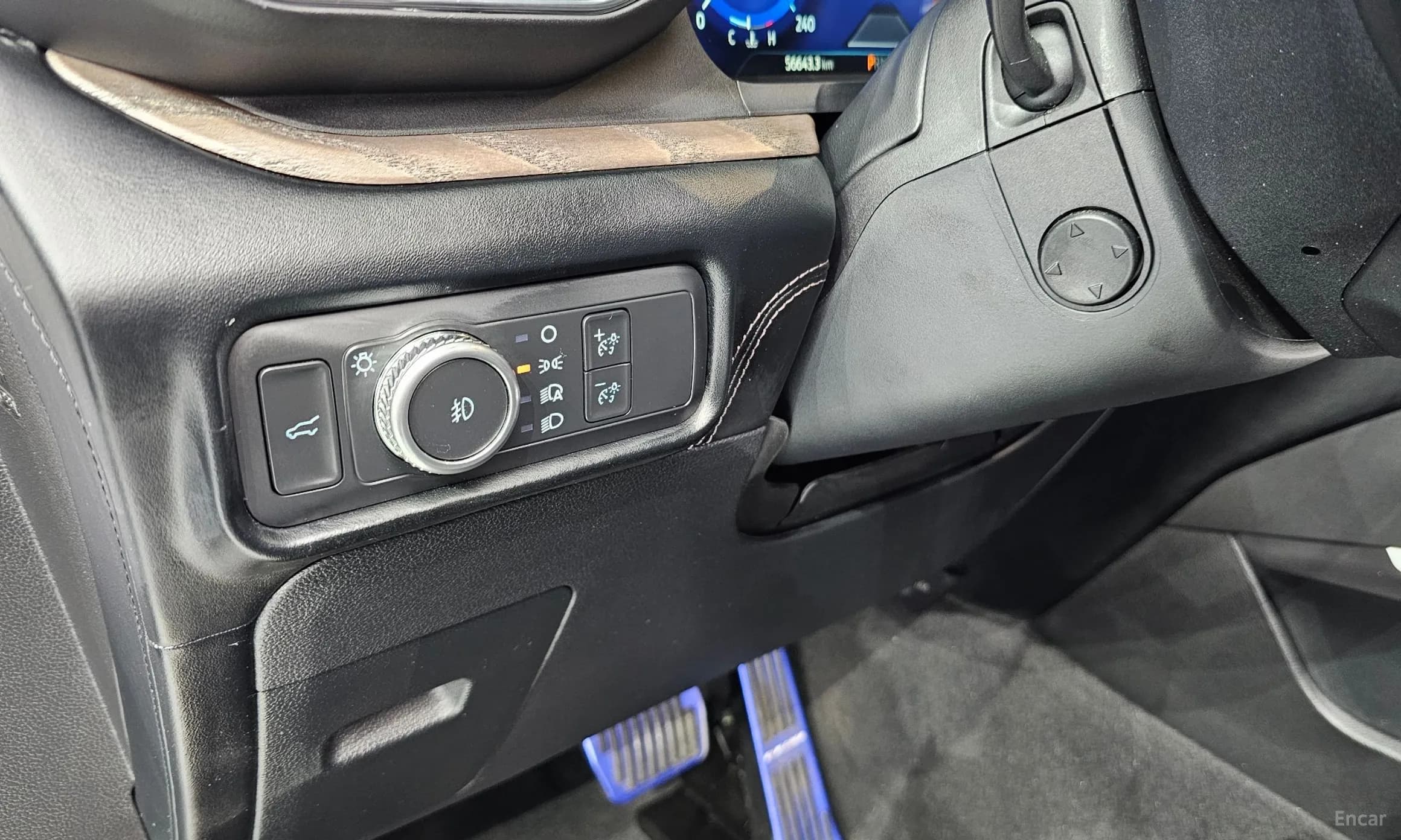 Explorer 6th Generation