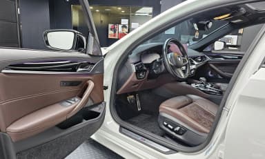 5 Series (G30)