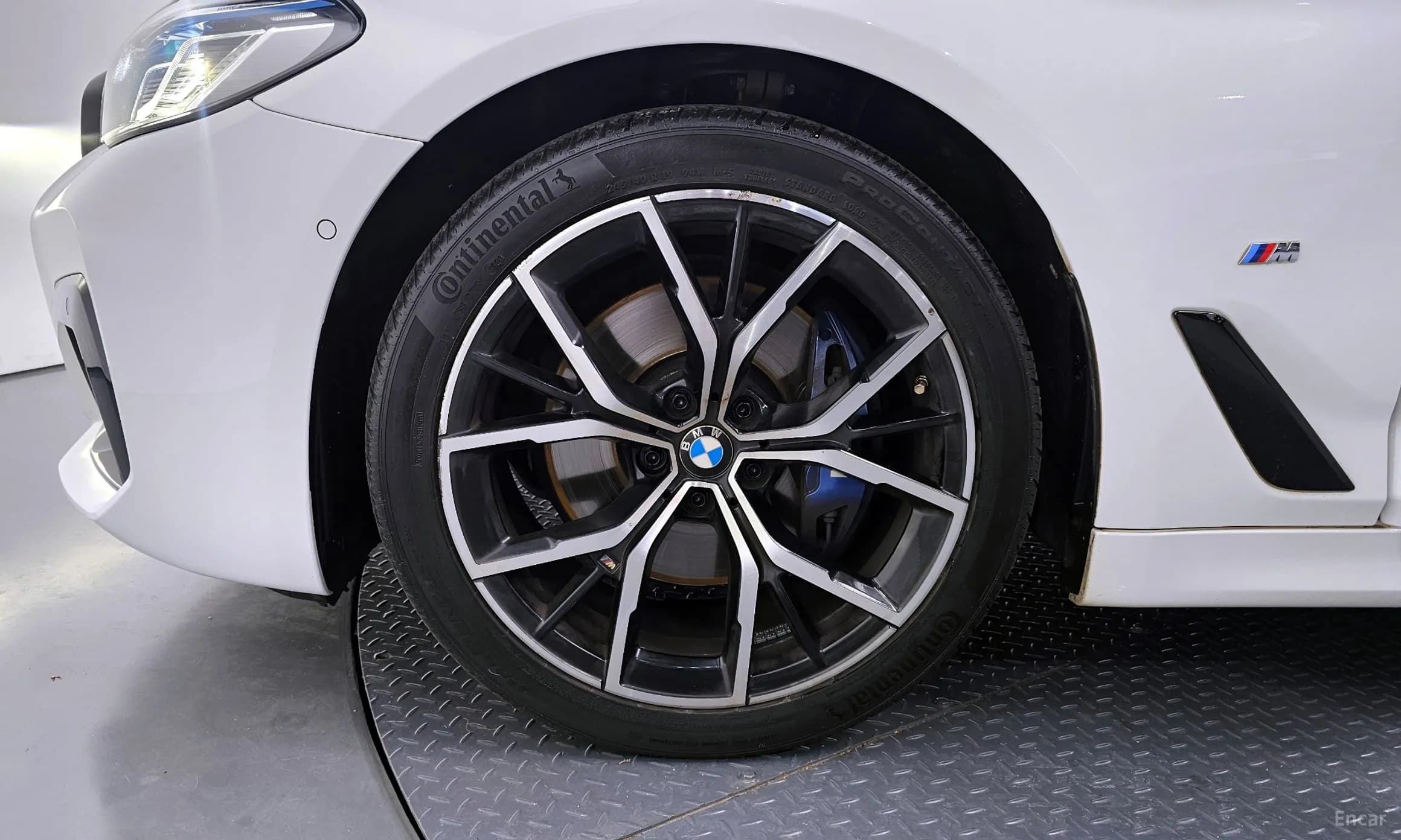 5 Series (G30)