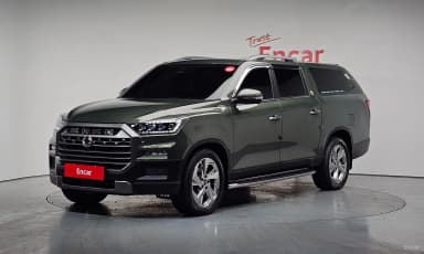 Rexton Sports Khan