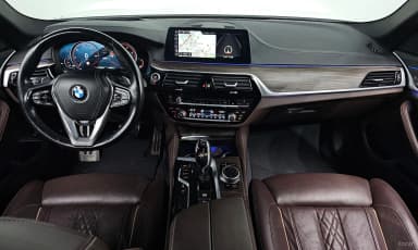 5 Series (G30)