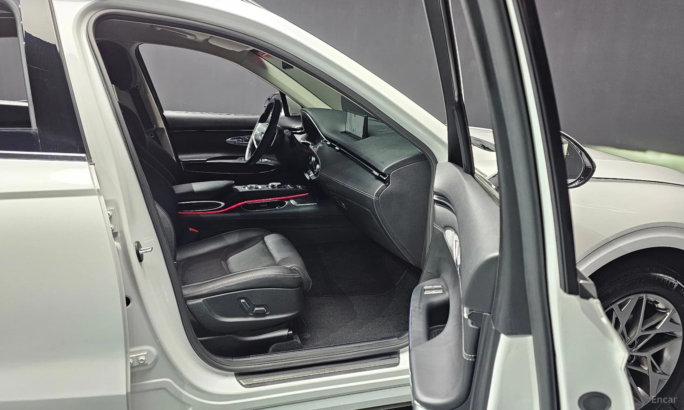 GV70