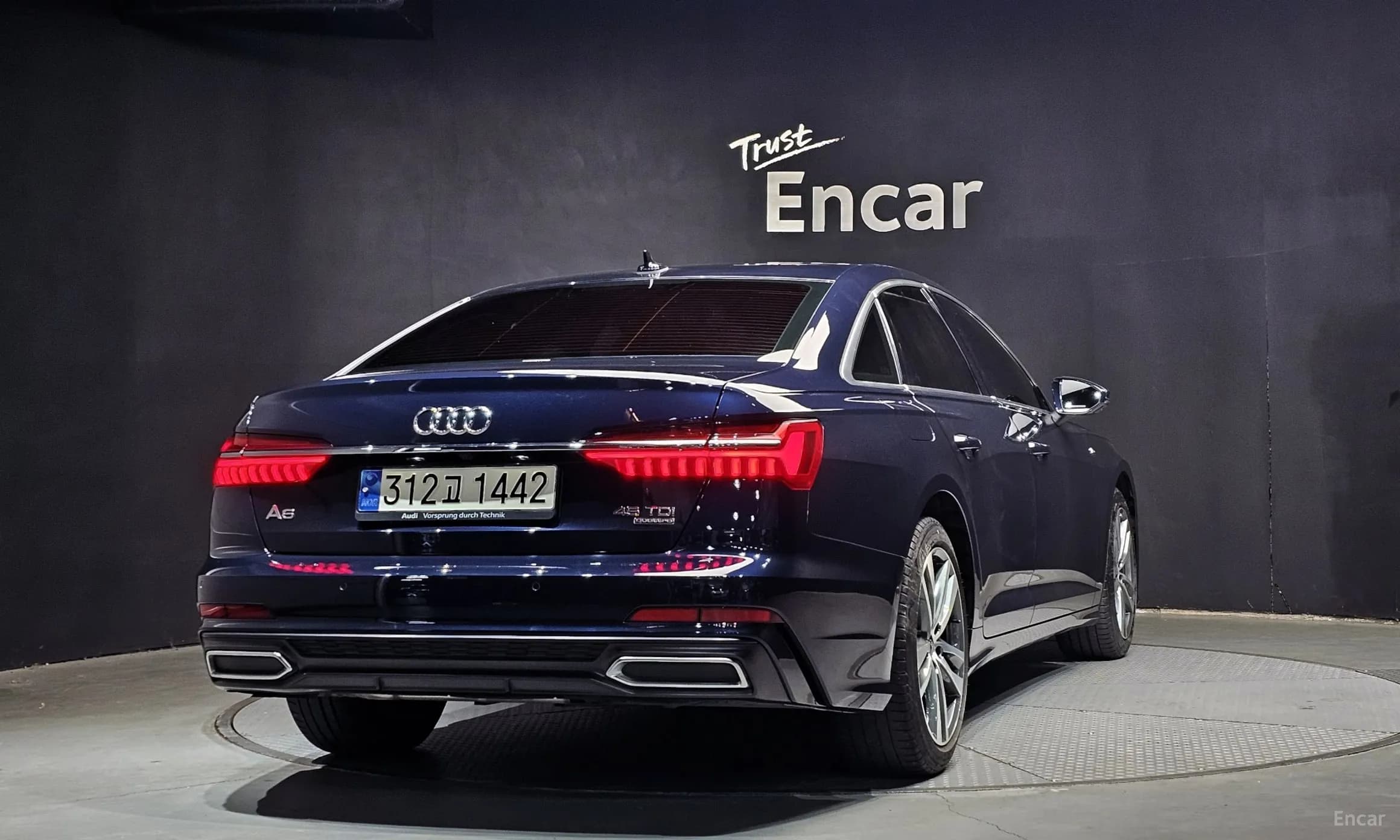 A6 (C8)