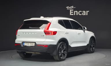 XC40