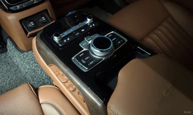 G90