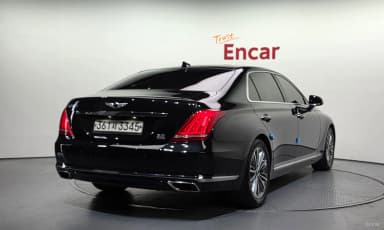 EQ900