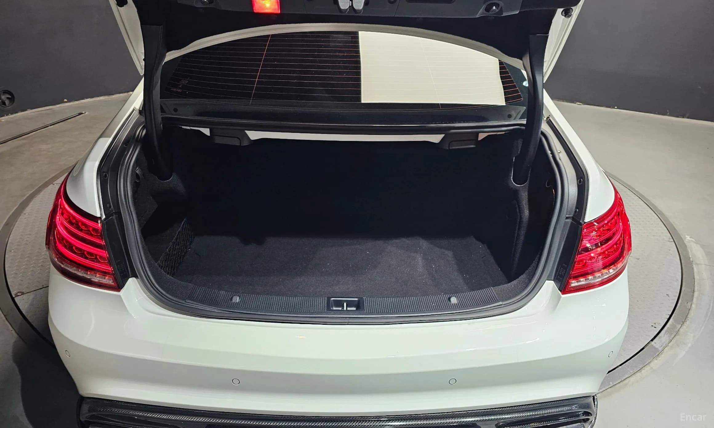 E-Class W212