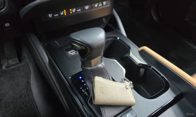 ES300h 7th Generation