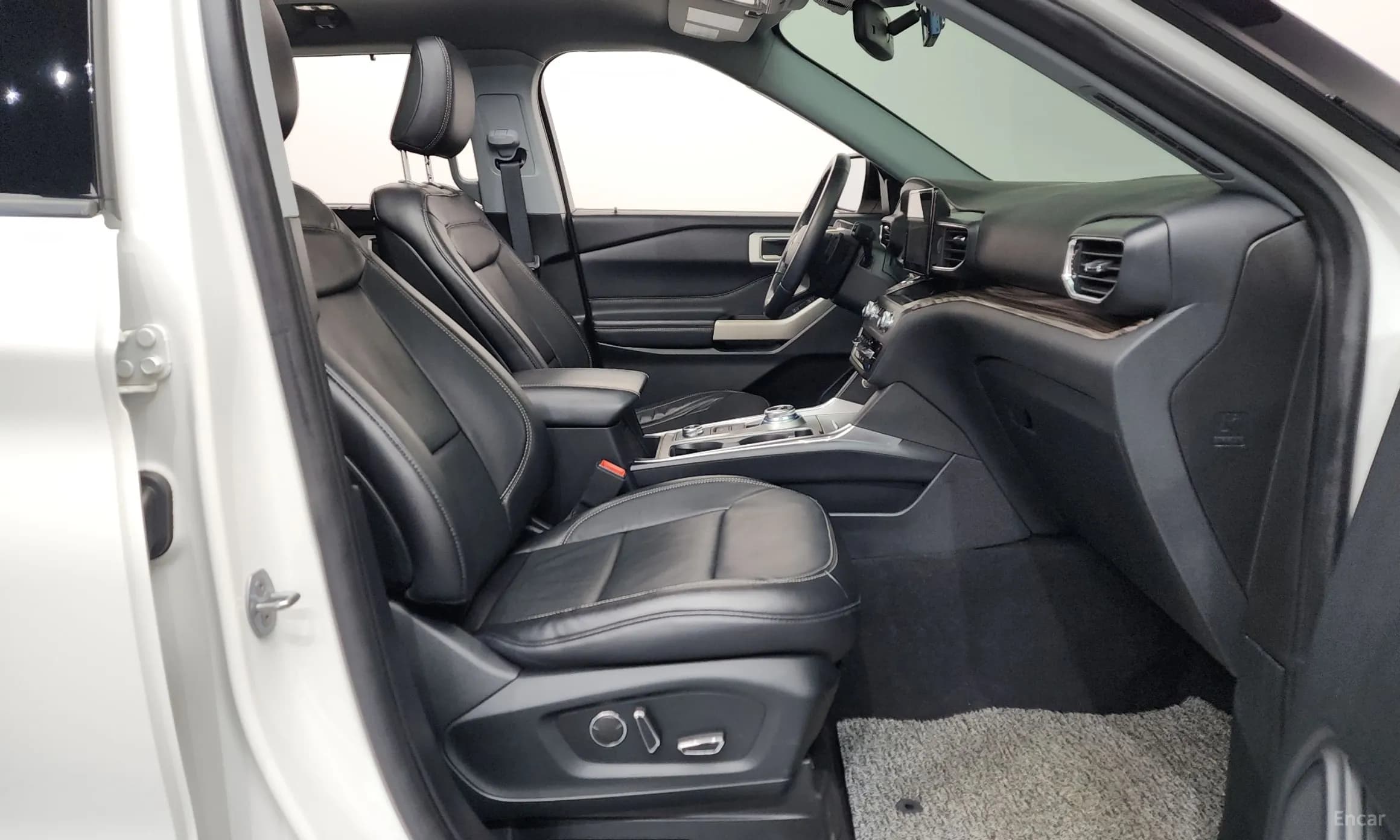 Explorer 6th Generation