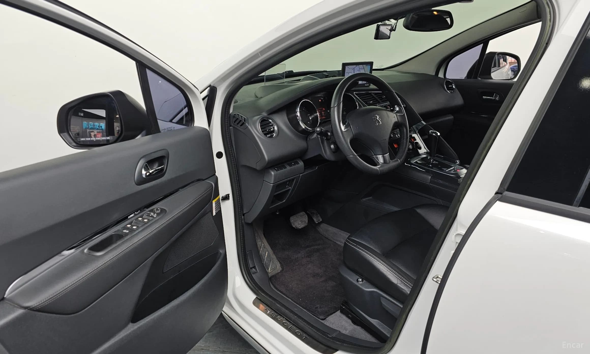 m1Bw200E2YqeygG33_dc2:3007