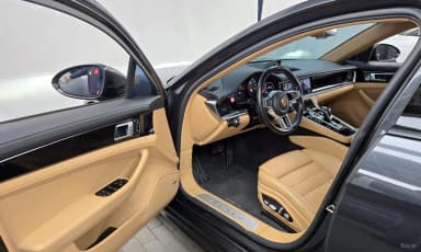 Panamera (971)
