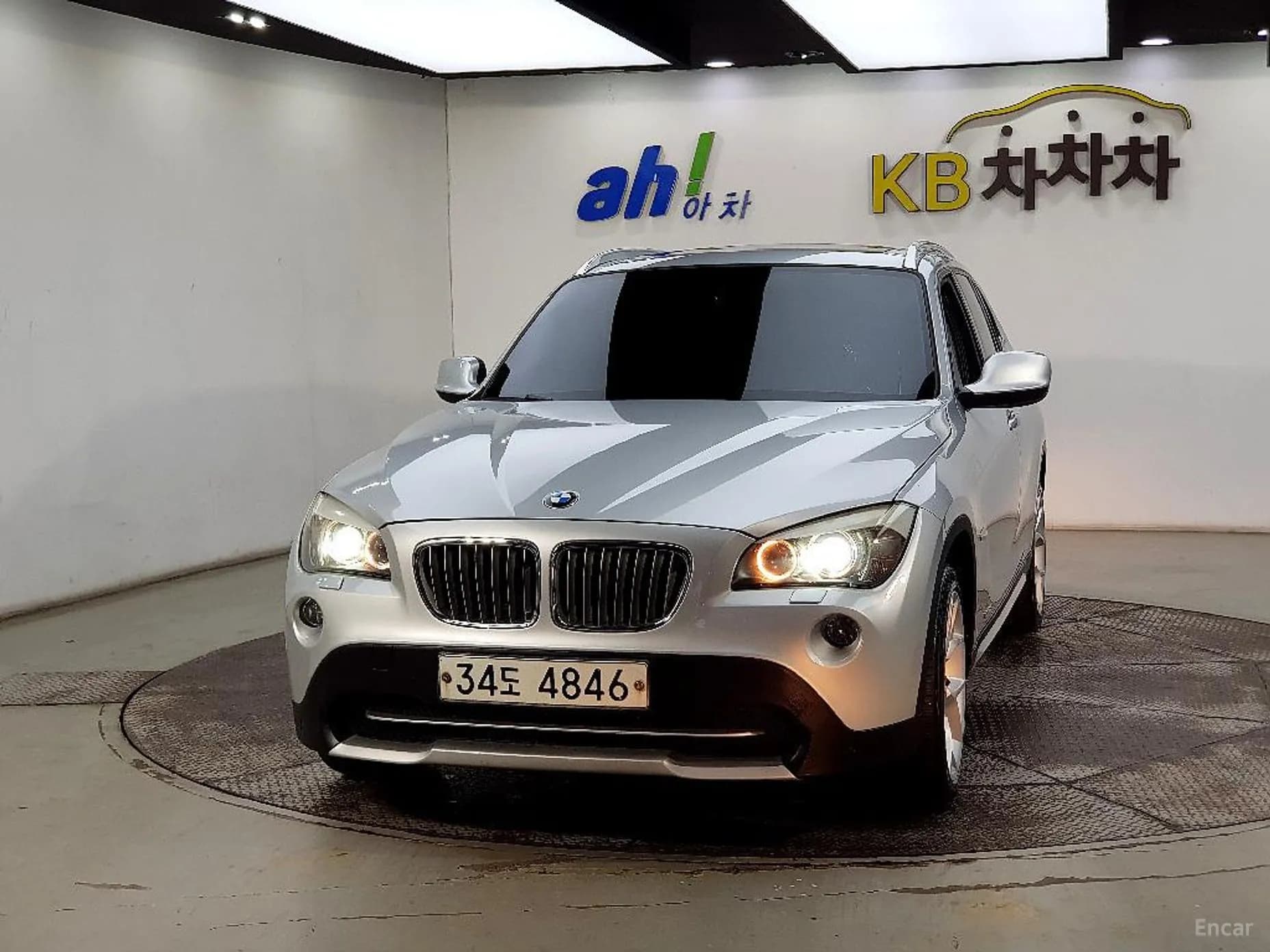 X1 (E84)