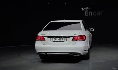E-Class W212