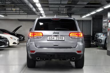 Grand Cherokee