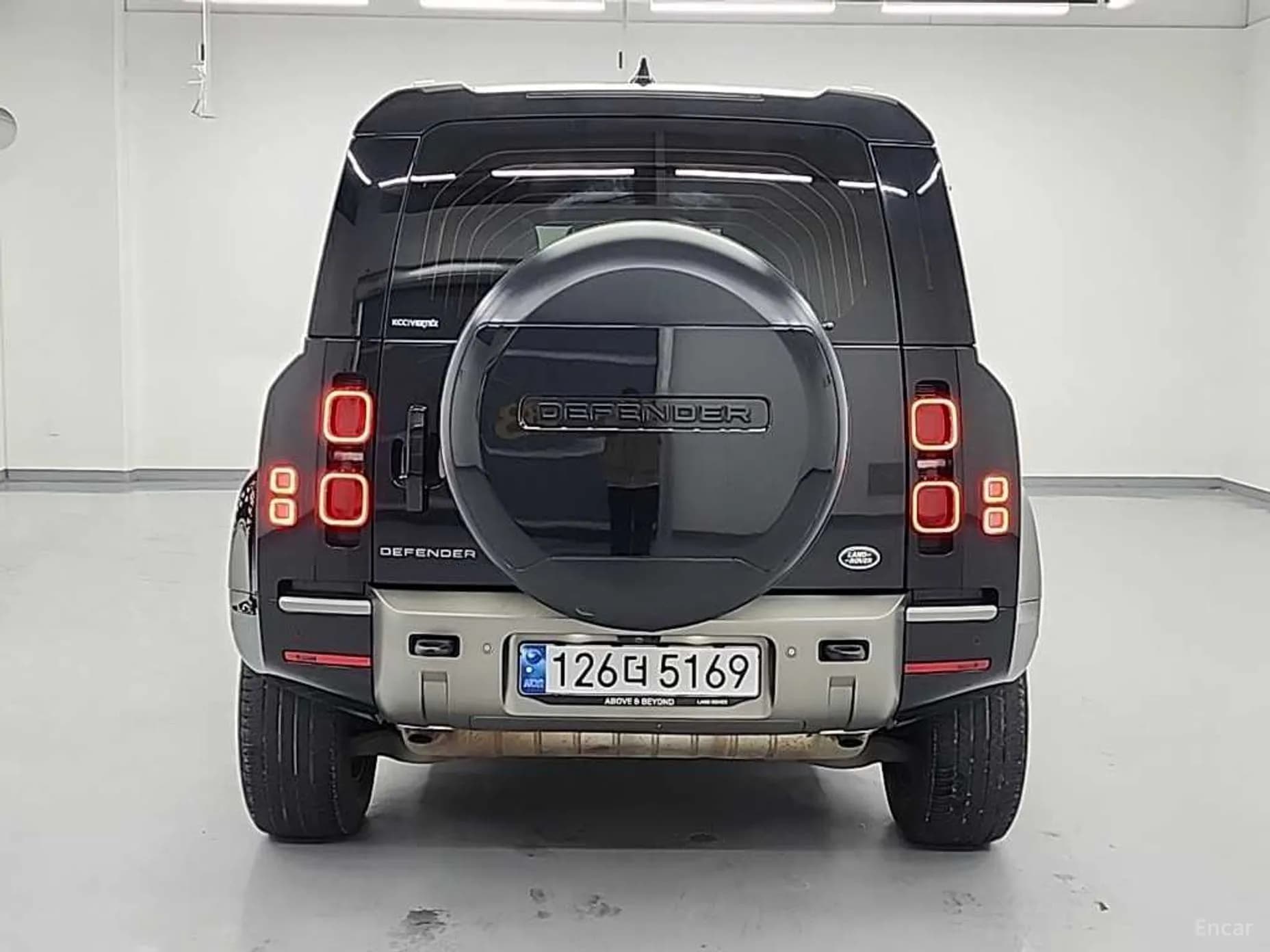 Defender (L663)