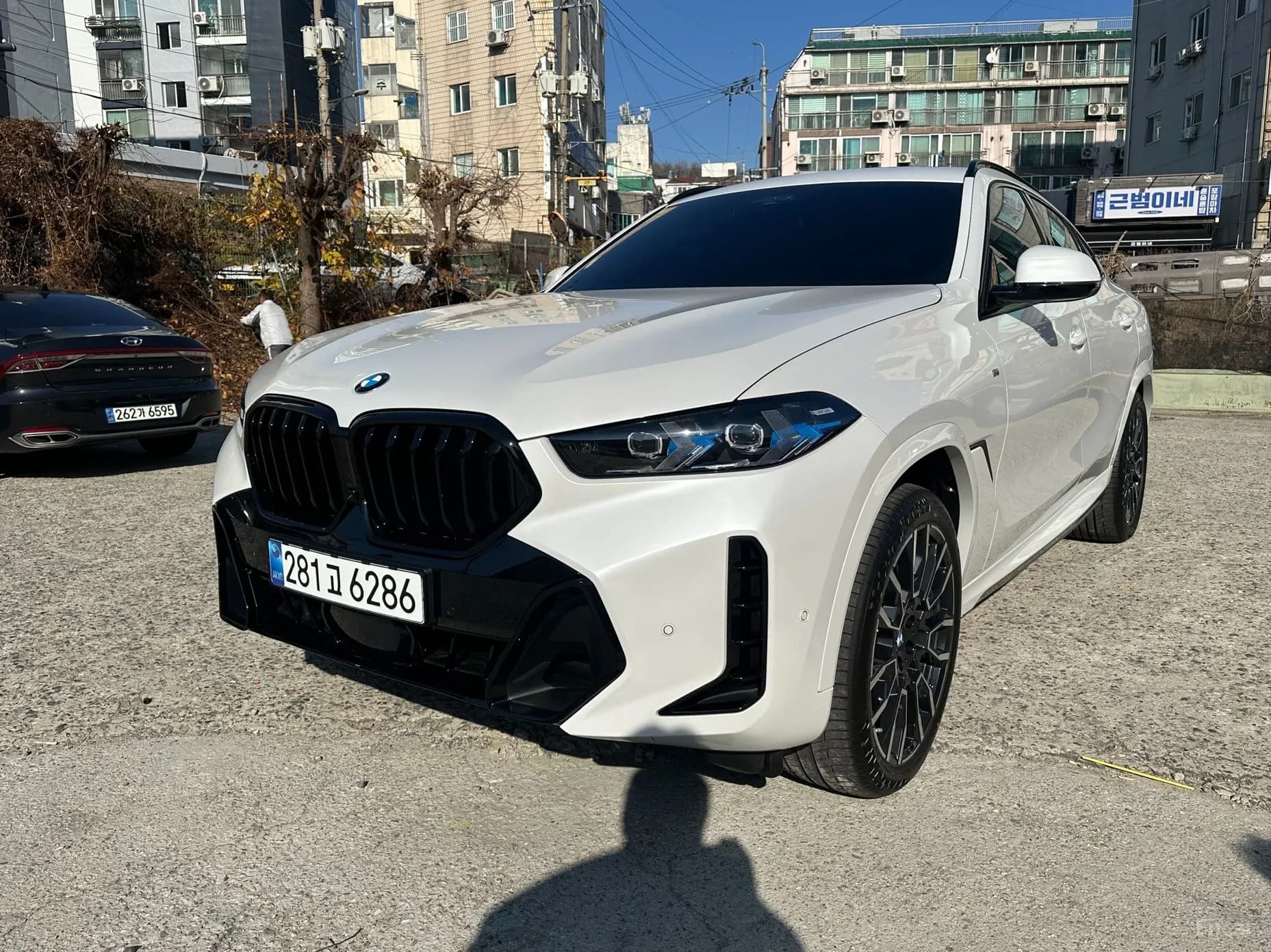 X6 (G06)