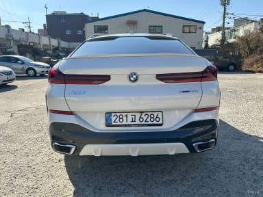 X6 (G06)