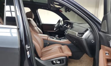 X5 (G05)
