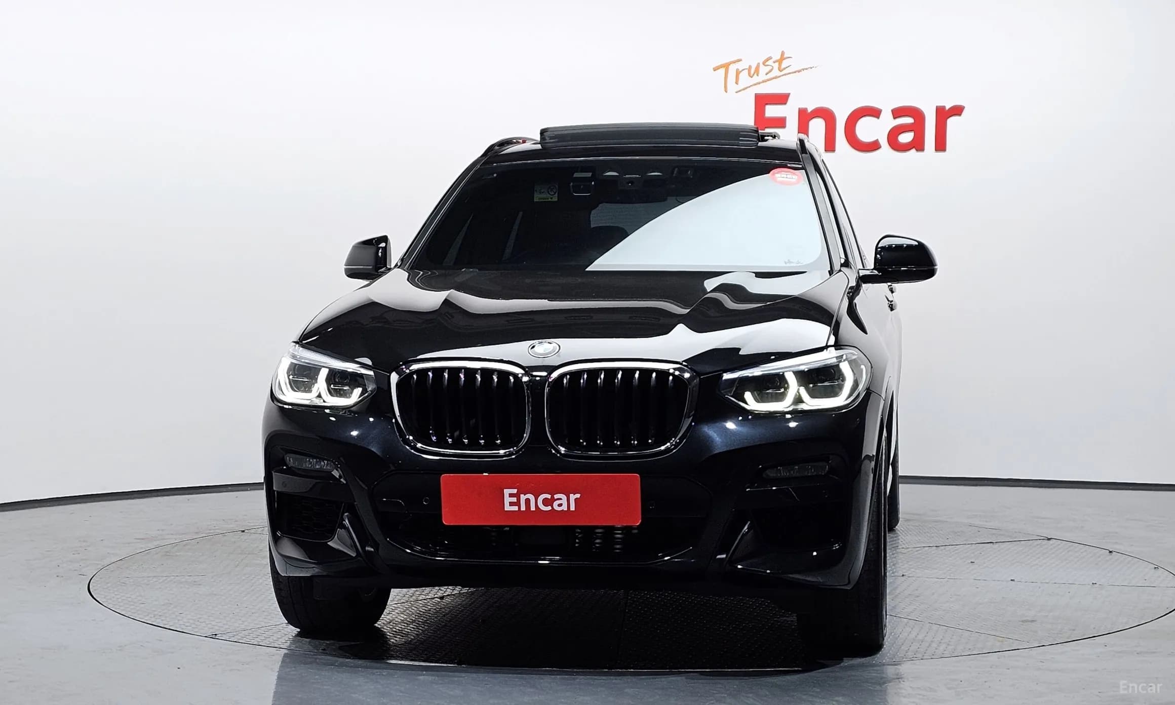 X3 (G01)