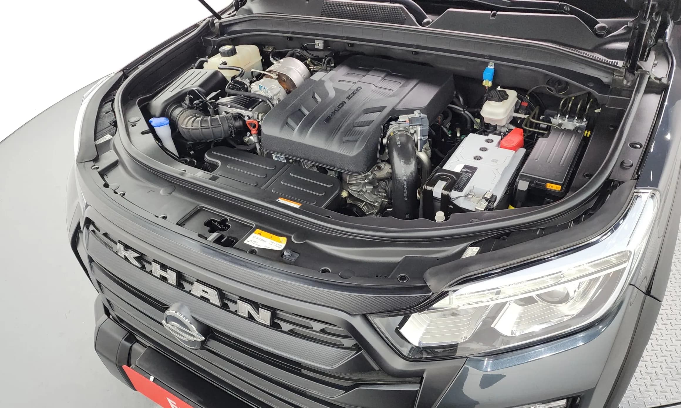 Rexton Sports Khan