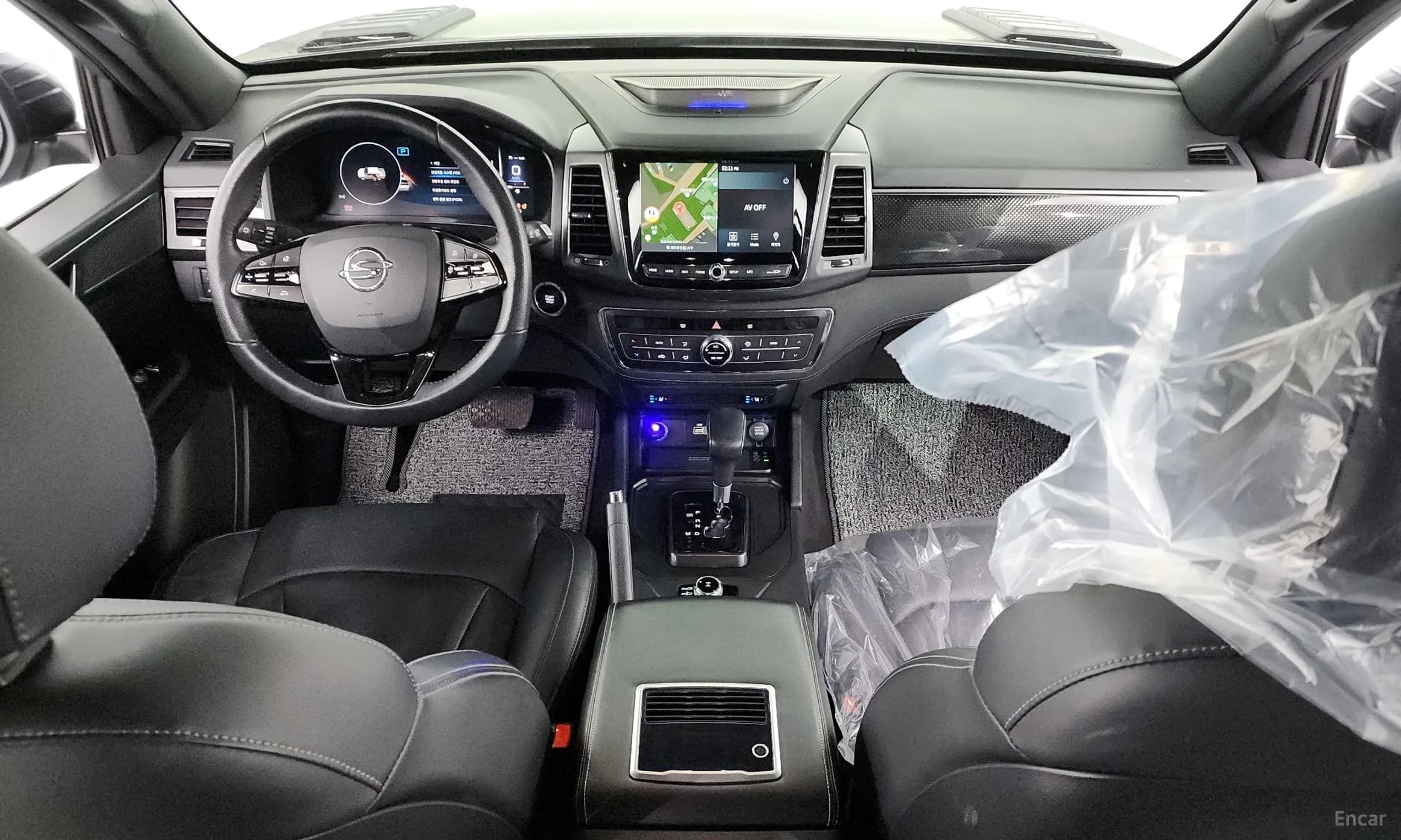 Rexton Sports Khan