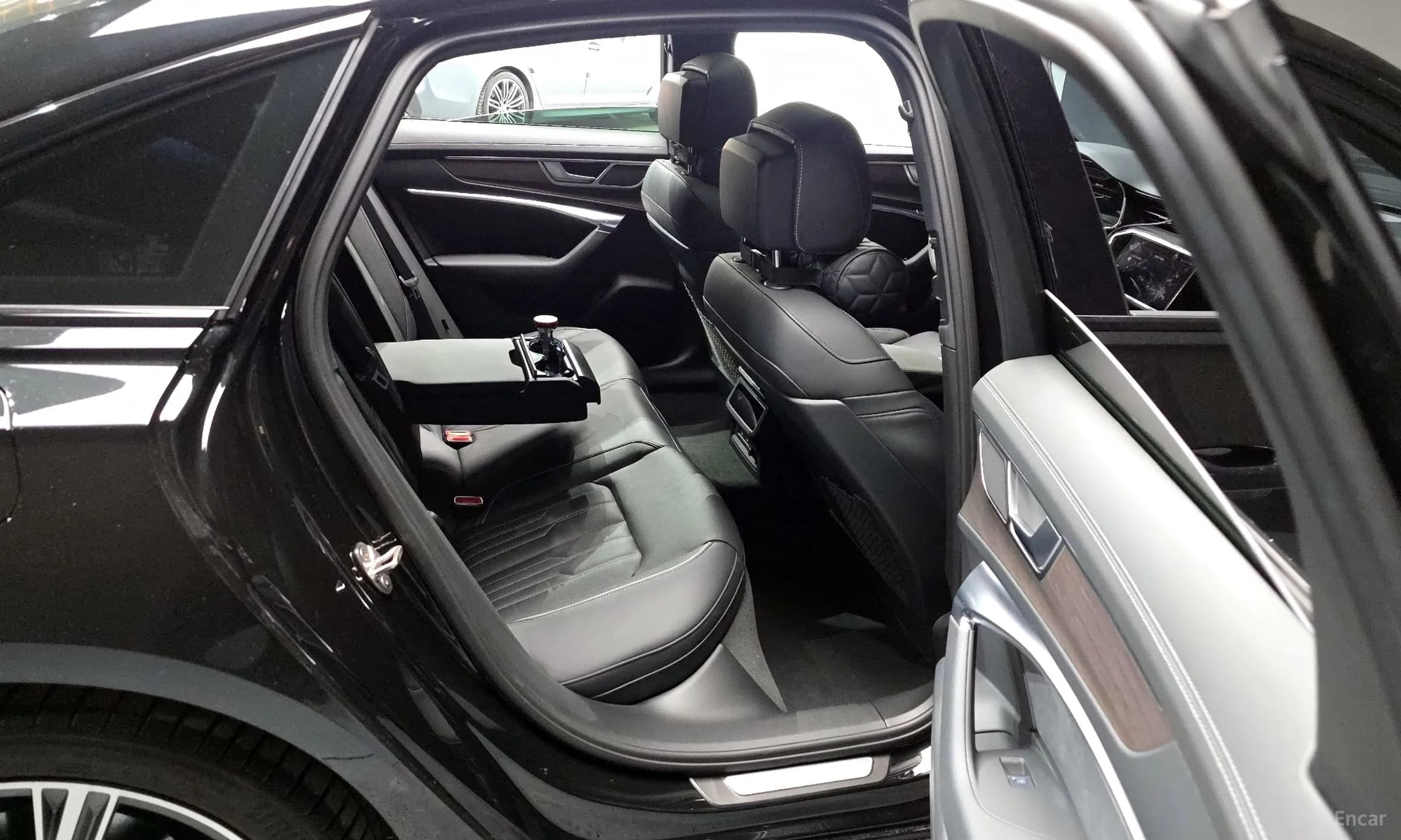 A6 (C8)