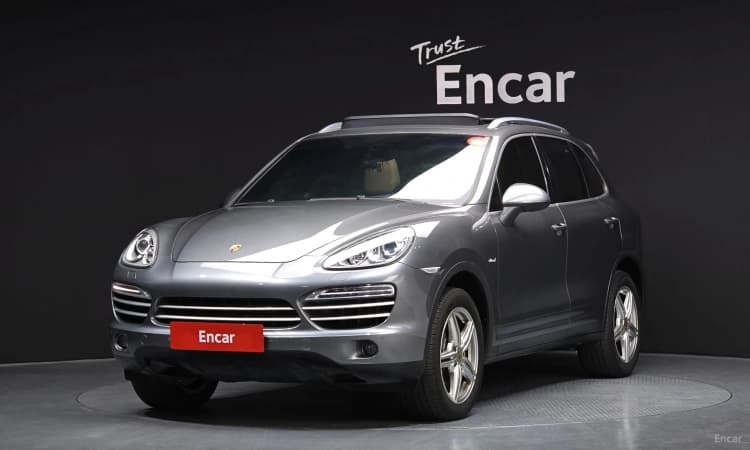 New Cayenne