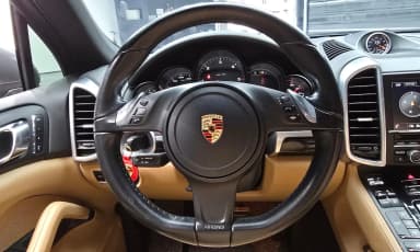 New Cayenne