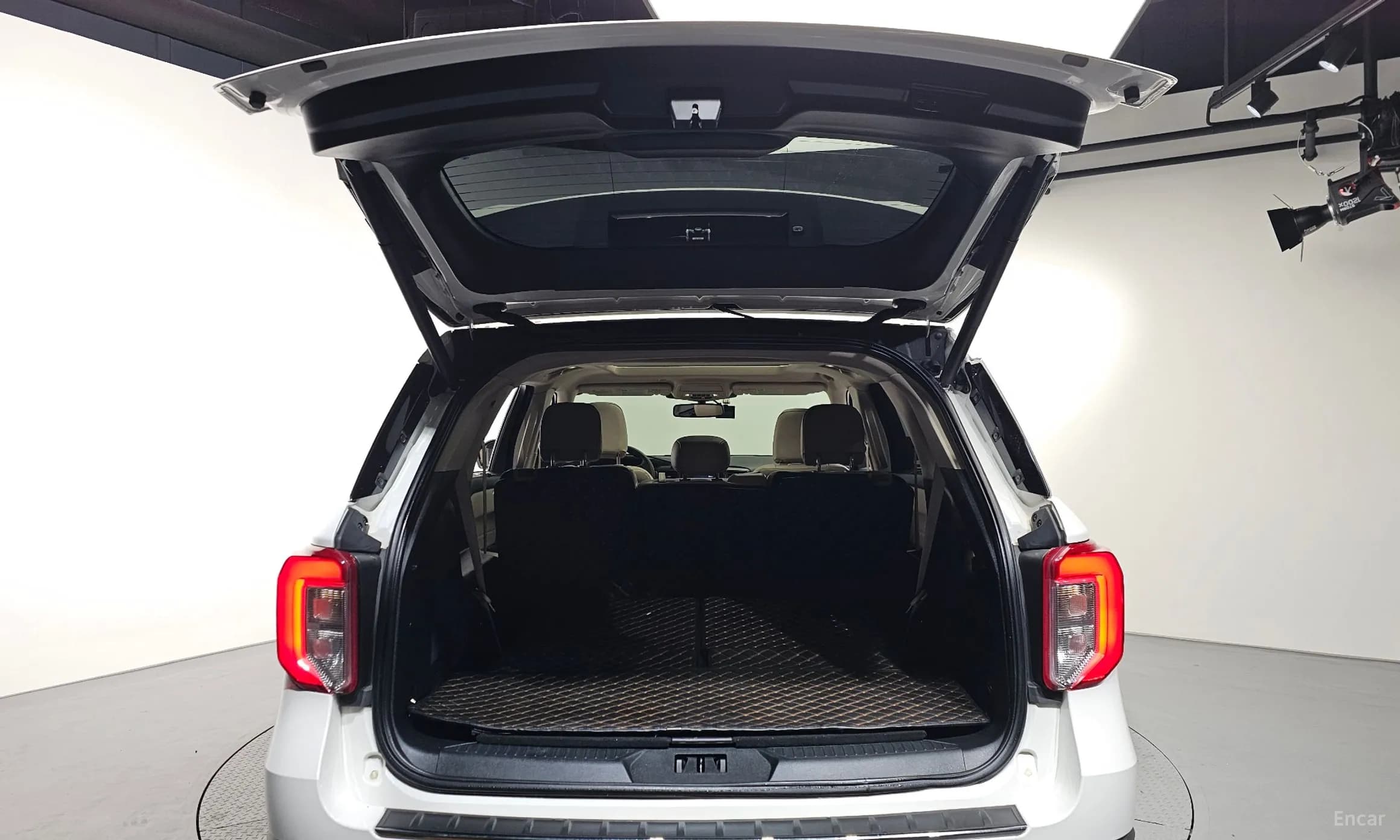 Explorer 6th Generation