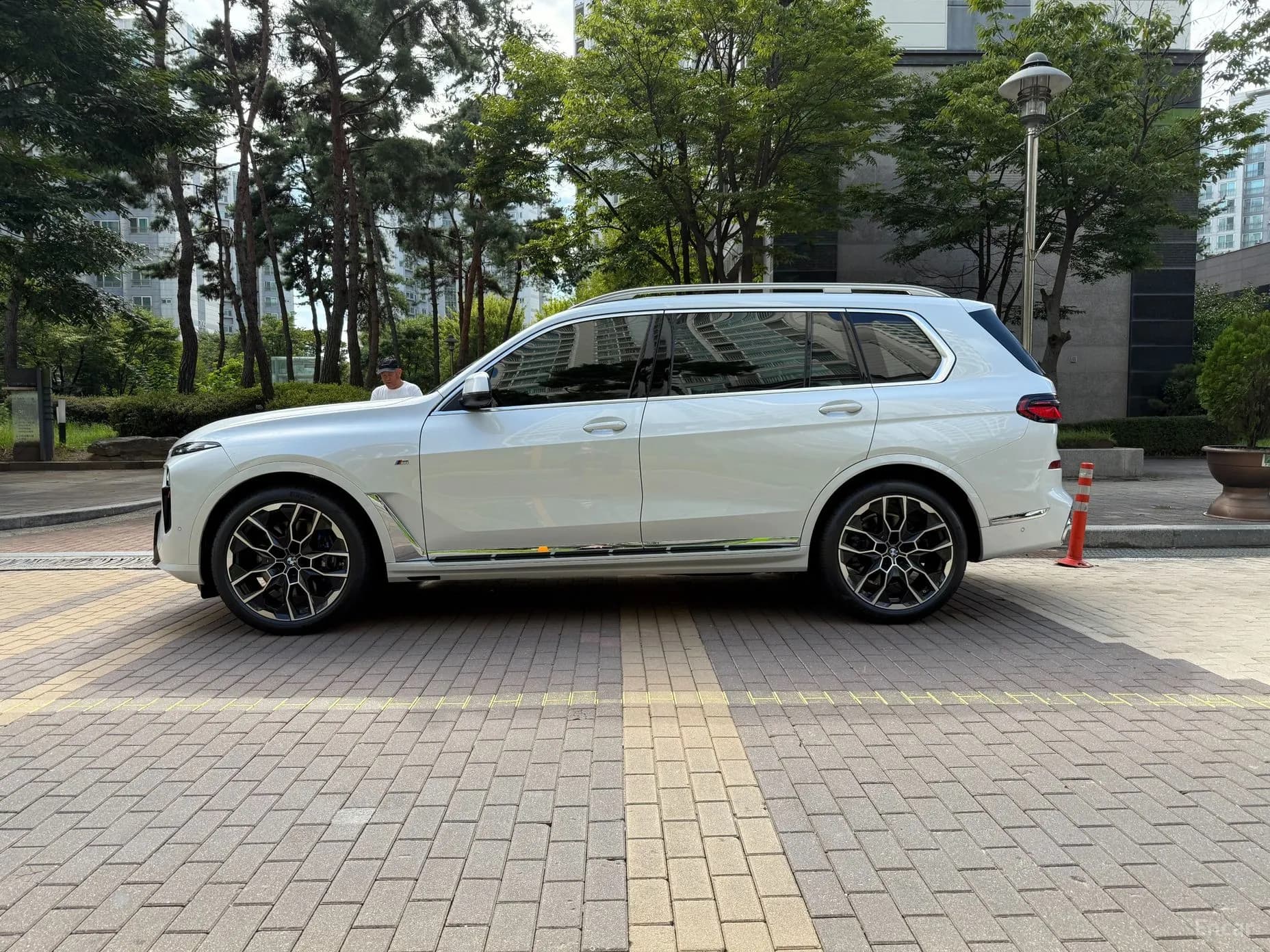 X7 (G07)