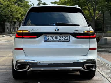 X7 (G07)