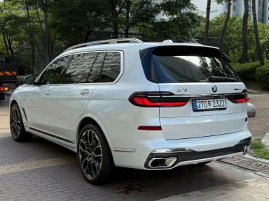 X7 (G07)