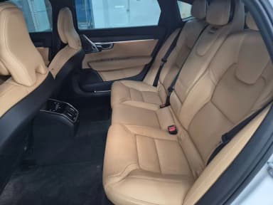 S90