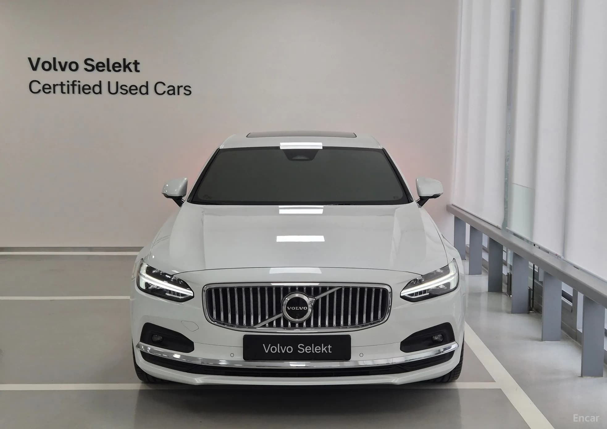 S90