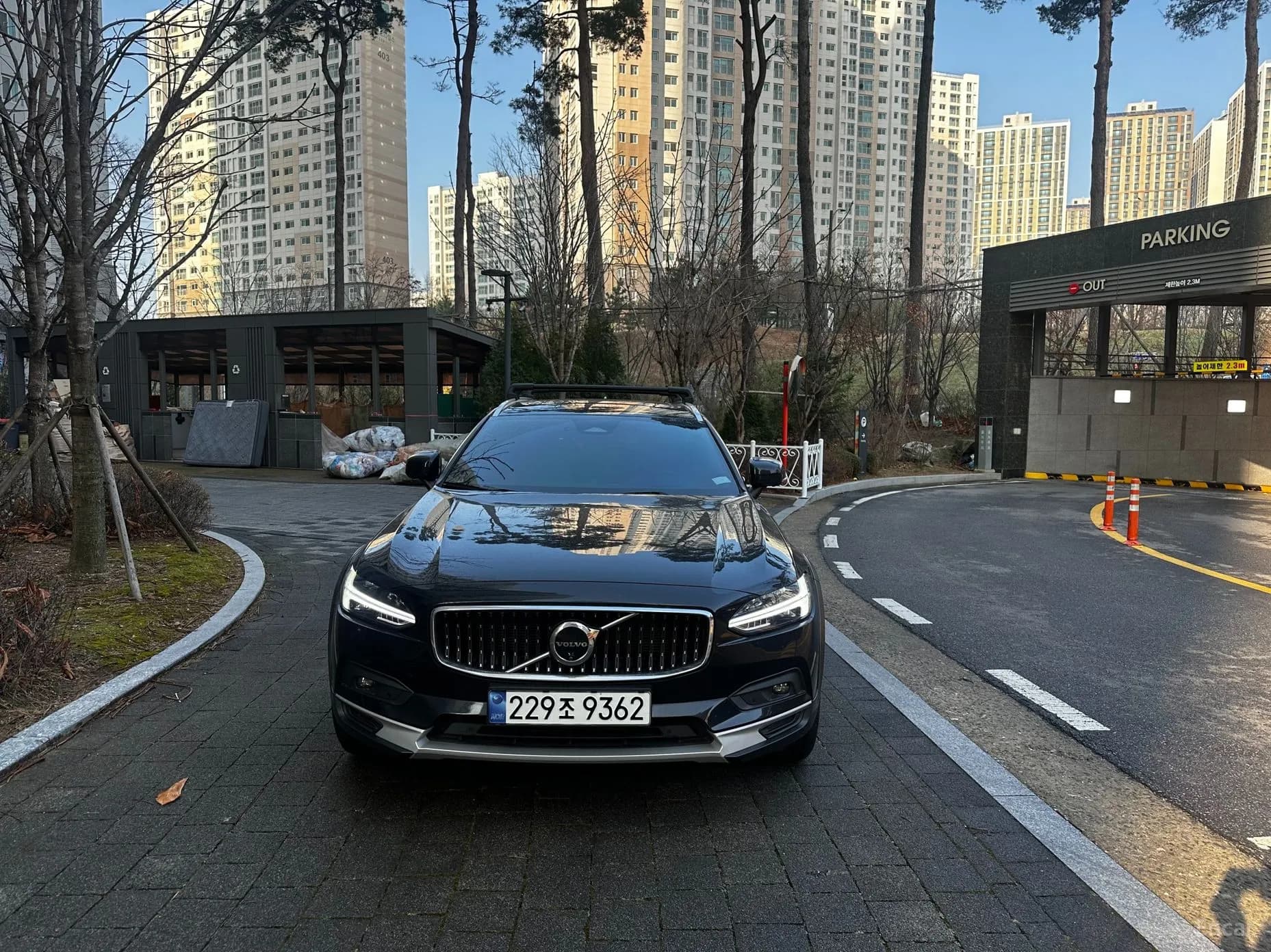 V90 Cross Country