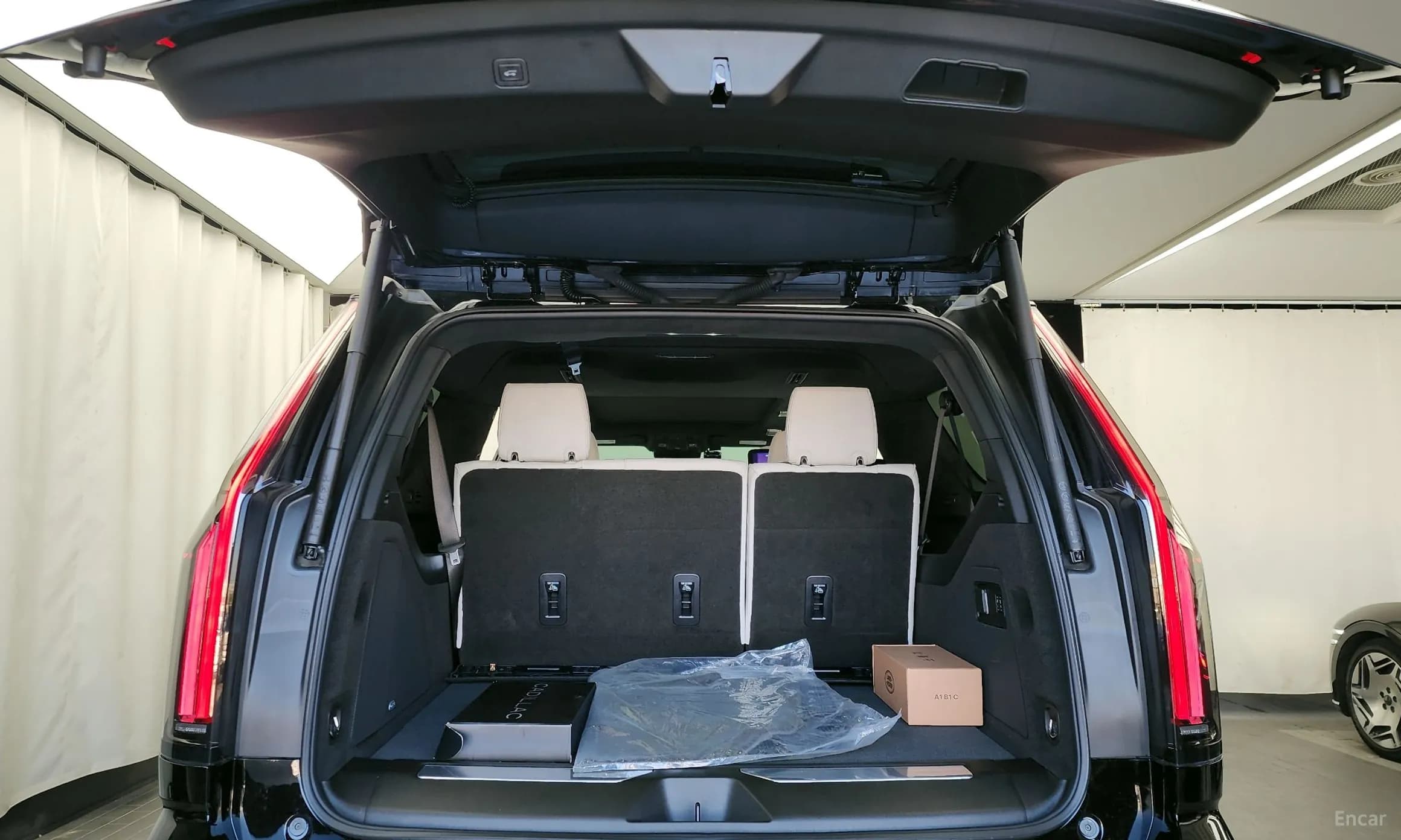 Escalade 5th Generation