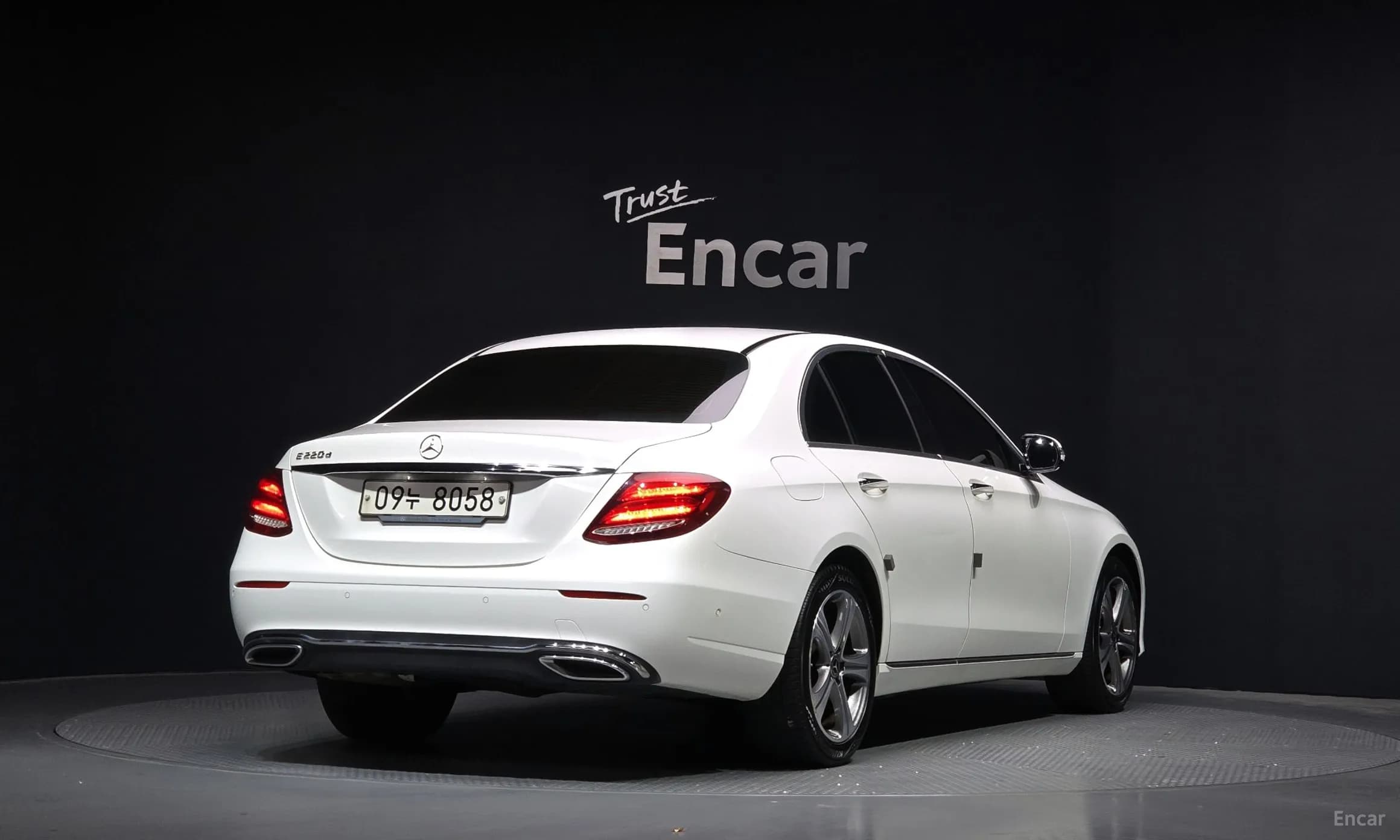E-Class W213
