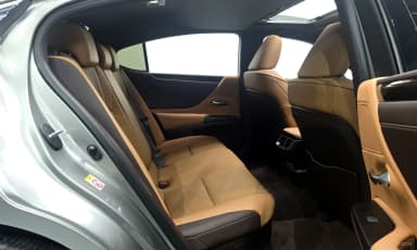 ES300h 7th Generation