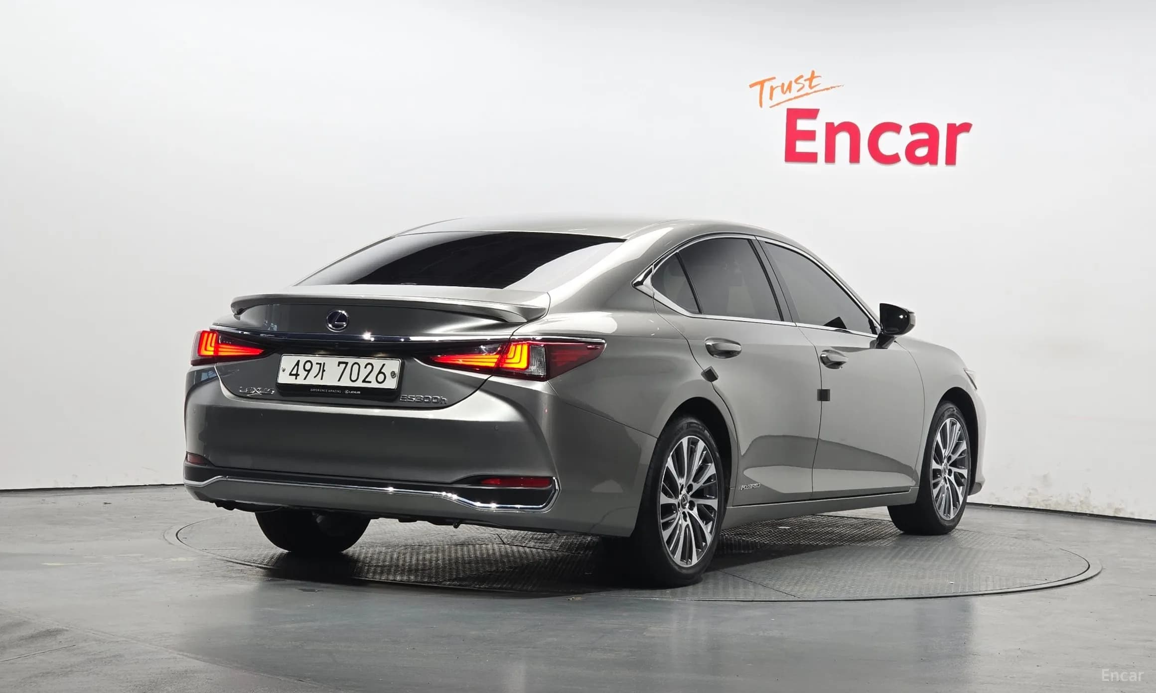 ES300h 7th Generation