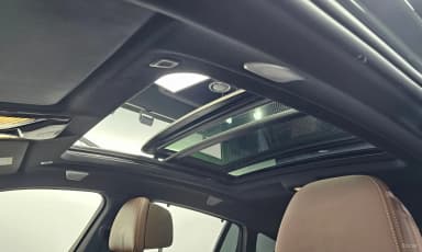 X6 (G06)