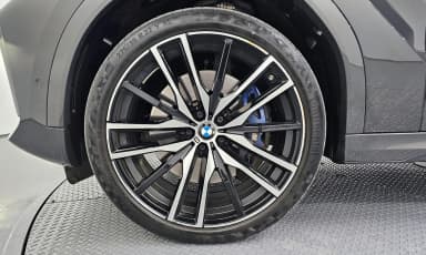 X6 (G06)