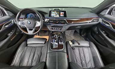 7 Series (G11)