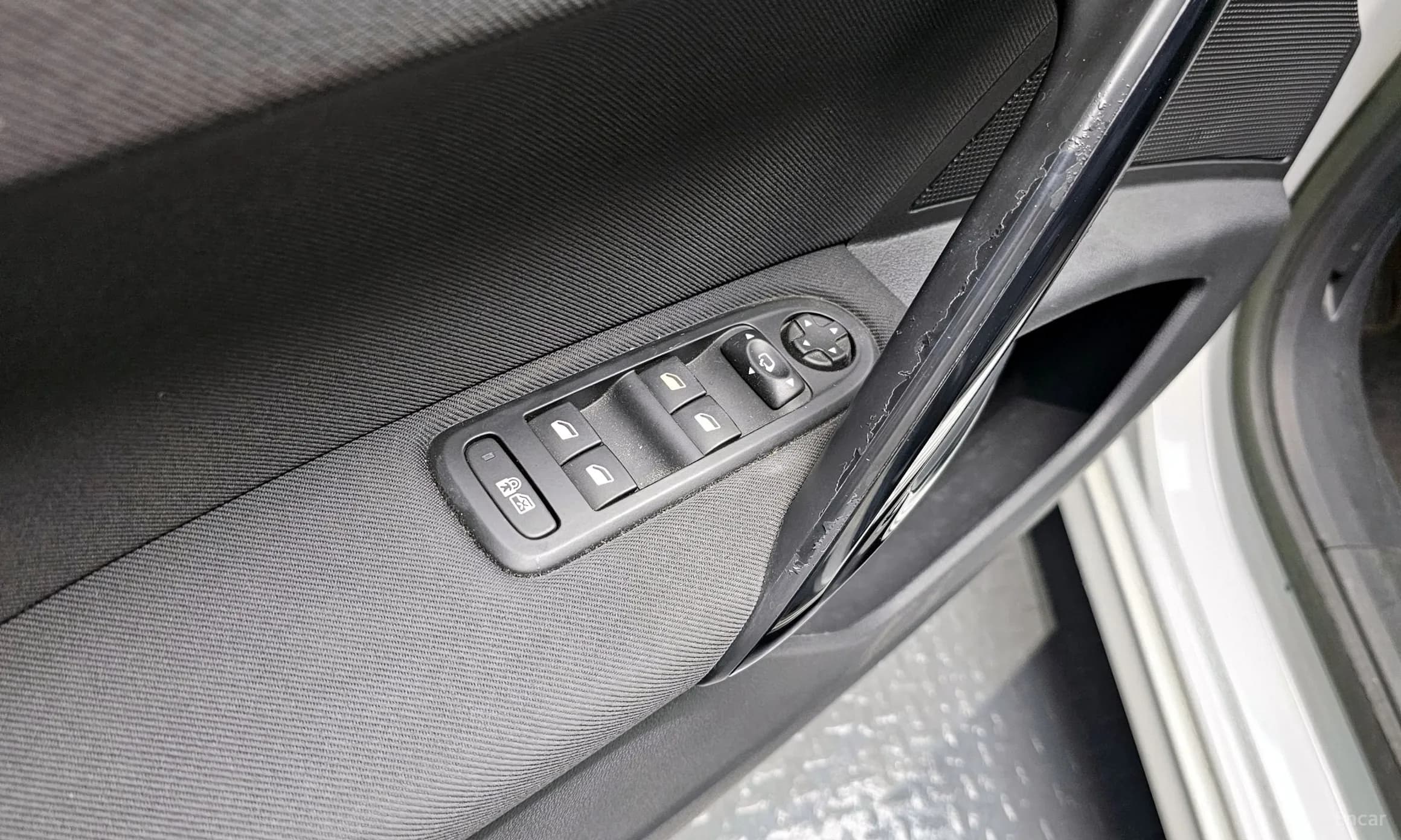 m1Bw200E2YqeygG33_dc2:507