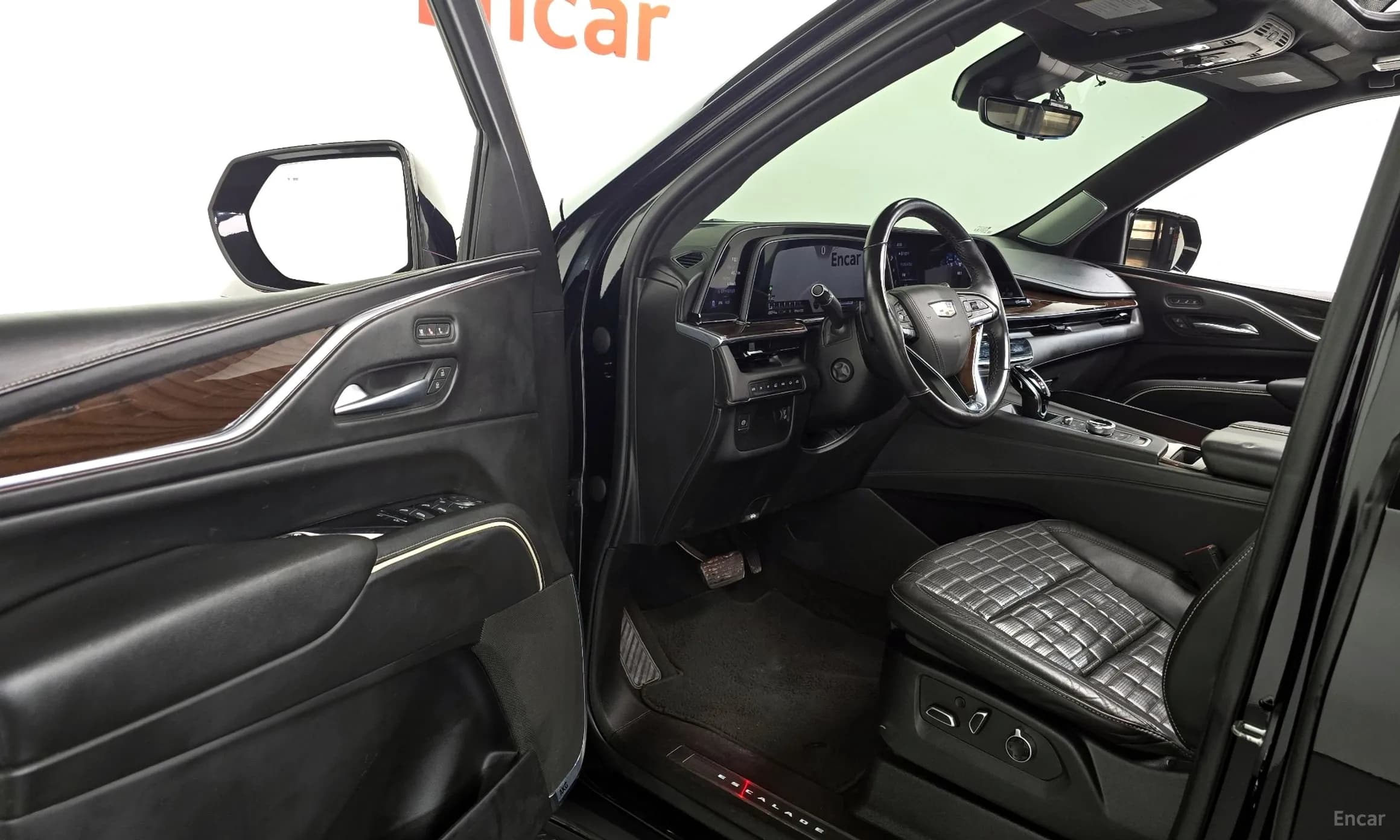 Escalade 5th Generation