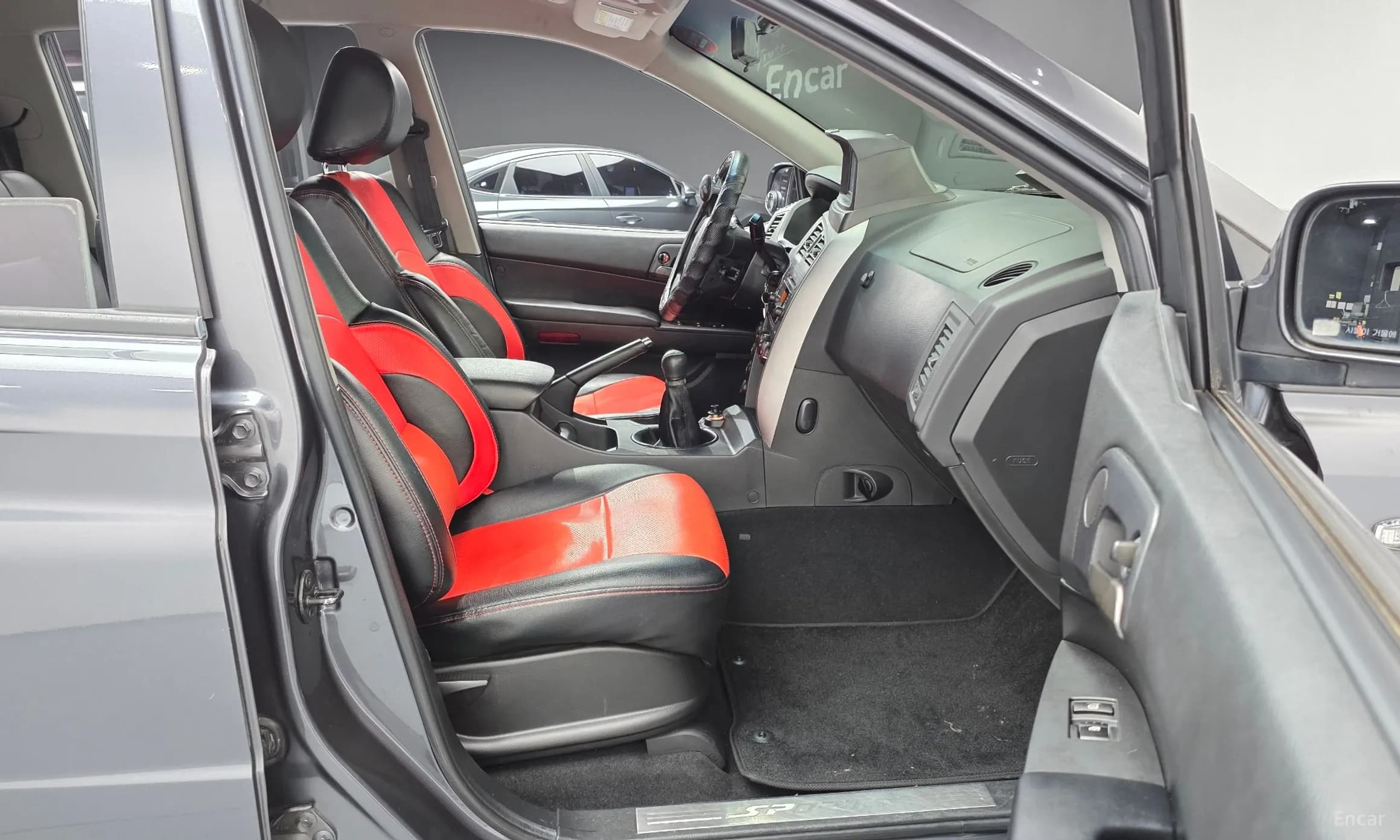 Korando Sports