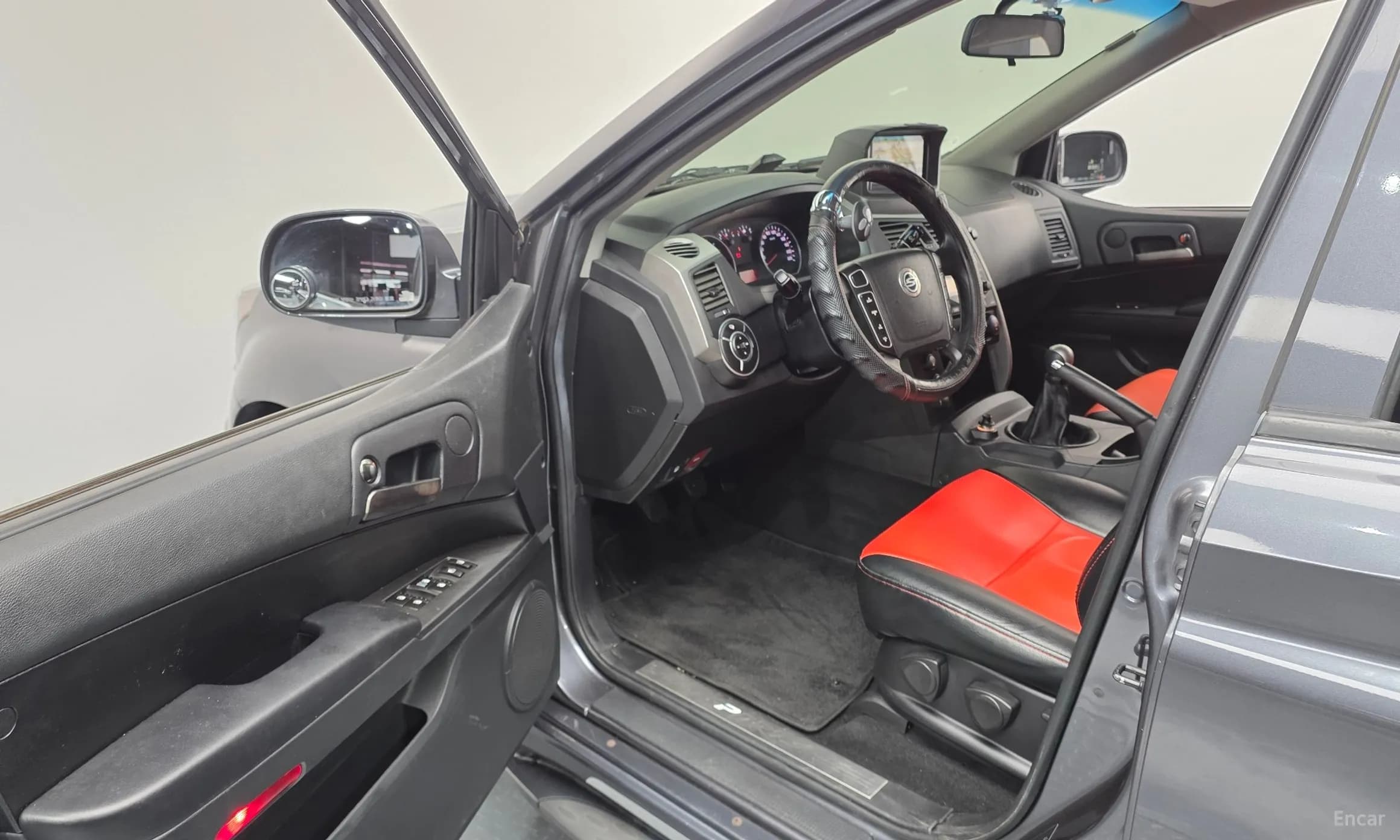 Korando Sports