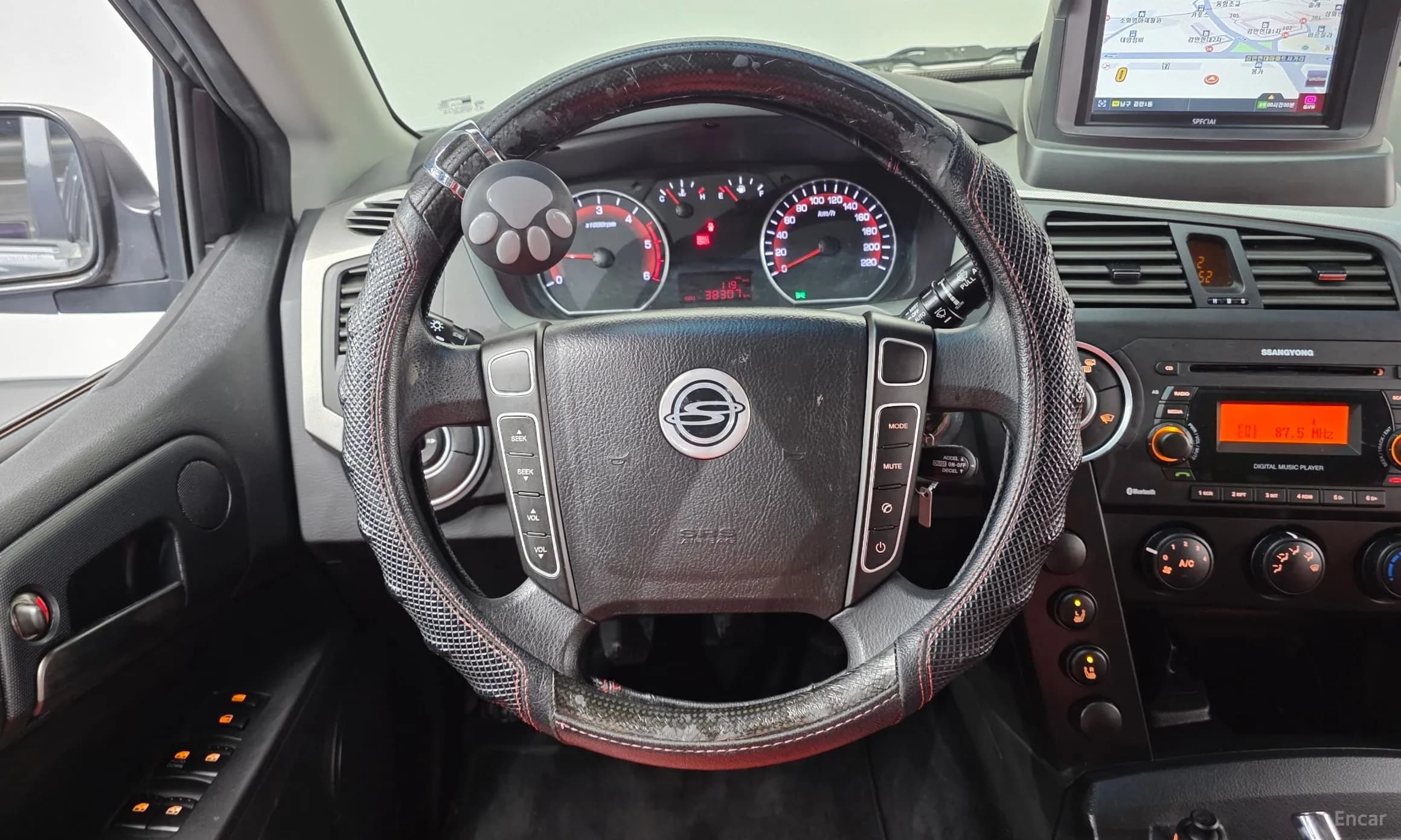 Korando Sports