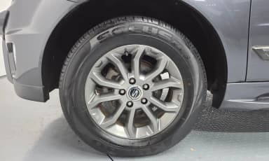 Korando Sports