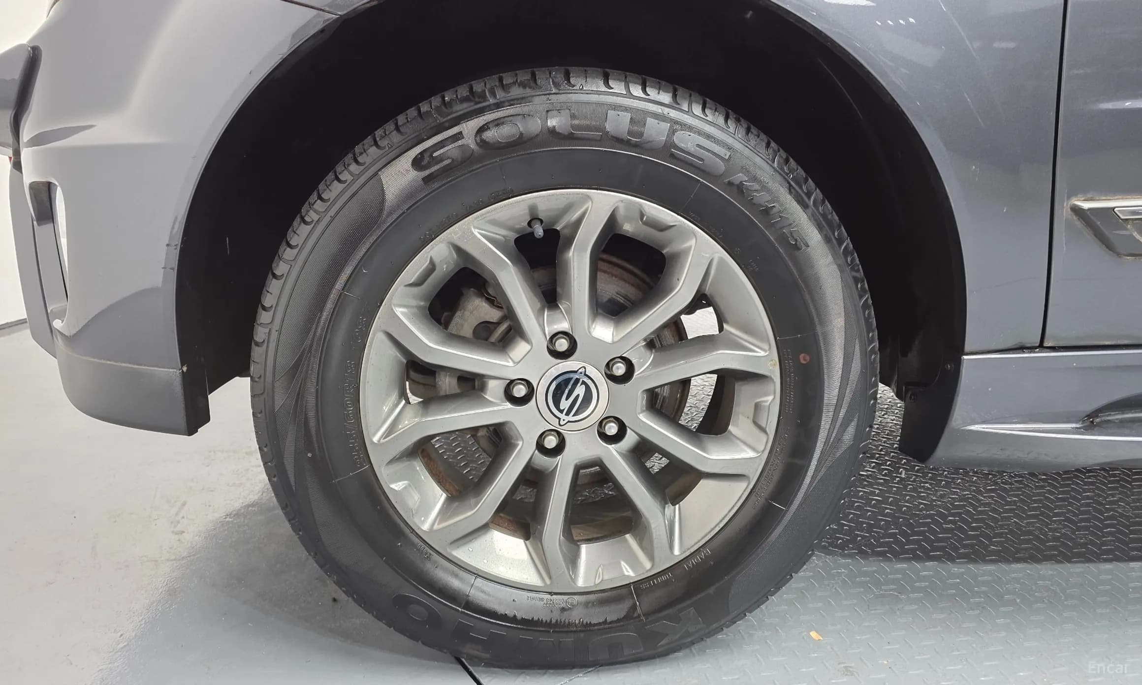 Korando Sports