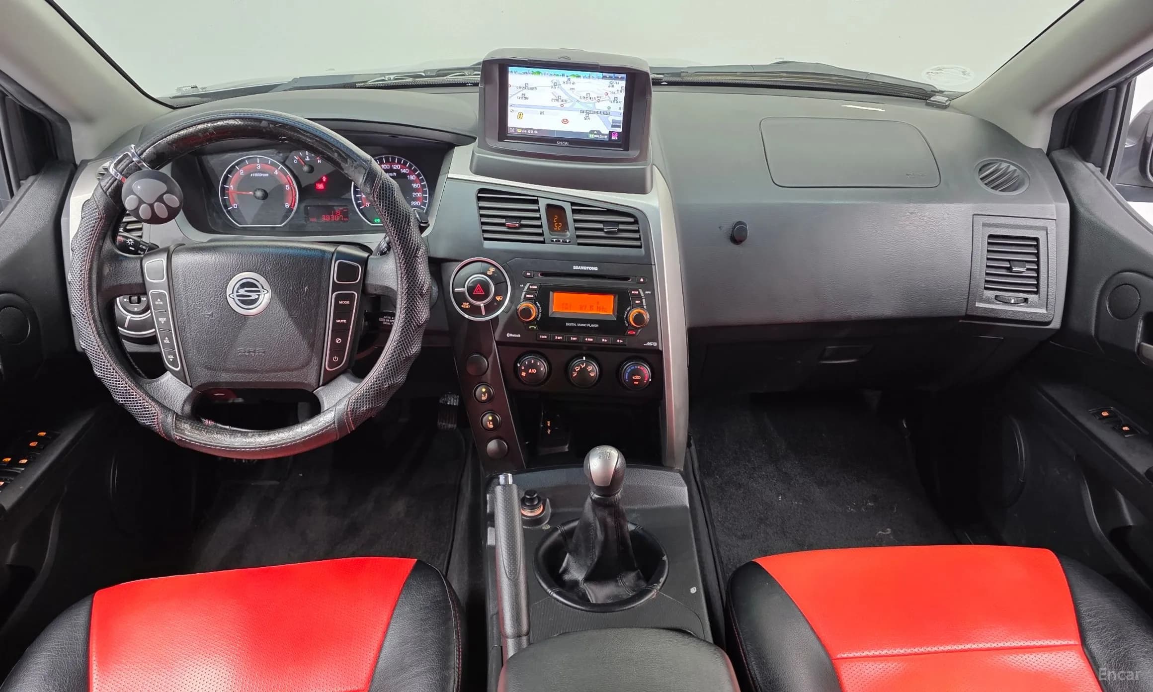 Korando Sports